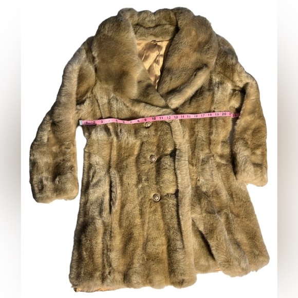 Royal Minke by Hillmoor Vintage faux fur Coat approximate size Medium EUC - Picture 7 of 16